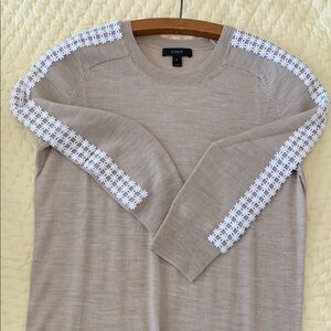 J. Crew sz XS 100% merino wool camel sweater white lace accents classic preppy